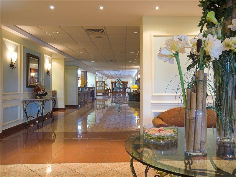 Aloe Hotel Пафос Екстер'єр фото